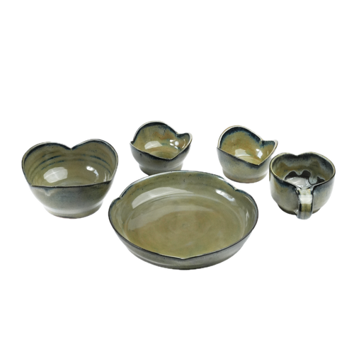 Green Bloom Breakfast Set — Hand-Cut Flower Tableware
